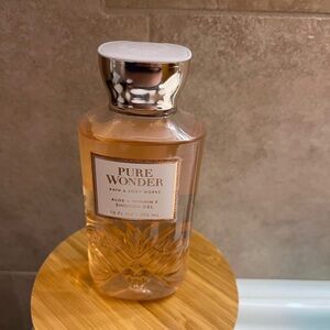 Bath & Body Works Pure Wonder Shower Gel